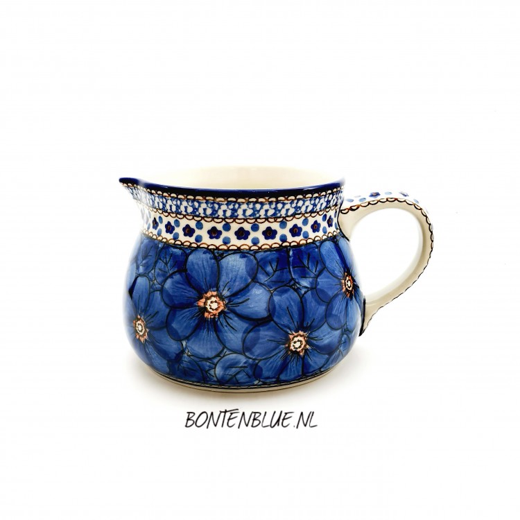 Pools Servies » Low Jugs 007