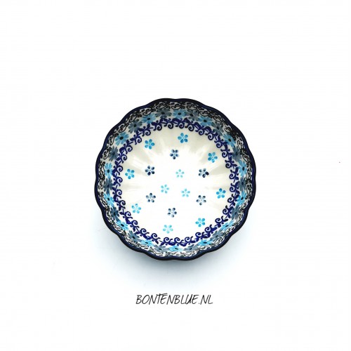 023 Bunzlau Ribbed bowl XS Ø 12,0 cm decor 2250X Garlant 023 Bunzlau Ribbed bowl XS Ø 12,0 cm decor 2250X Garlant