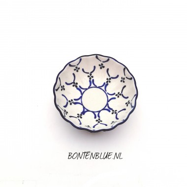 023 Bunzlau Geribbeld schaaltje XS Ø 12,0 cm decor 27X Guirlande 023 Bunzlau Geribbeld schaaltje XS Ø 12,0 cm decor 27X Guirlande