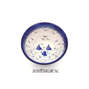206 Bunzlau Kom op voet S Ø 14,5 cm decor 2987X Bootjes