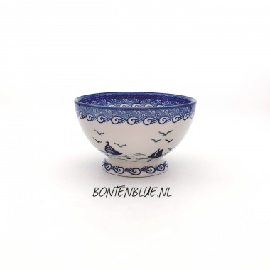 206 Bunzlau Kom op voet S Ø 14,5 cm decor 2987X Bootjes