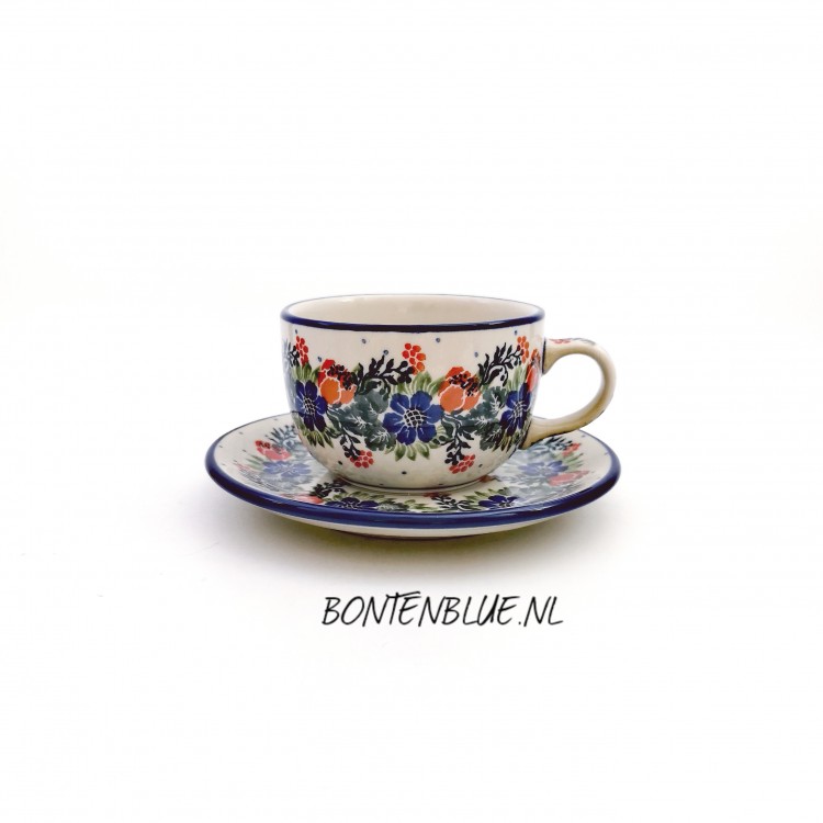 Pools Servies Kop en schotel 200 tm 300 ml 768 Pools Servies Kop en schotel 200 tm 300 ml 768